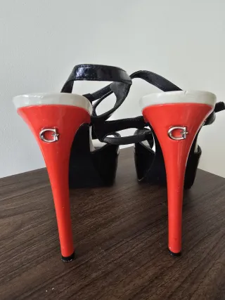 Zapatos Guess Talla 39