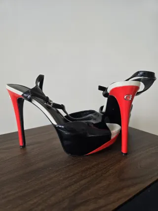 Zapatos Guess Talla 39