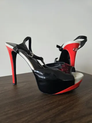 Zapatos Guess Talla 39