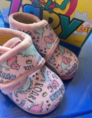 Zapatillas casa bebé infantiles rosas talla 18