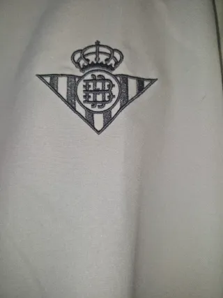 Chaqueta Adidas Betis Verde y Blanca