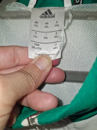 Chaqueta Adidas Betis Verde y Blanca