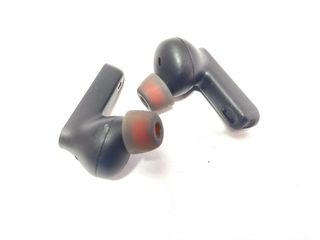 in-ear jbl tune 235nc
