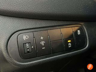 Kia Carens 1.7 CRDi VGT 104kW Emotion Eco-Dynamics