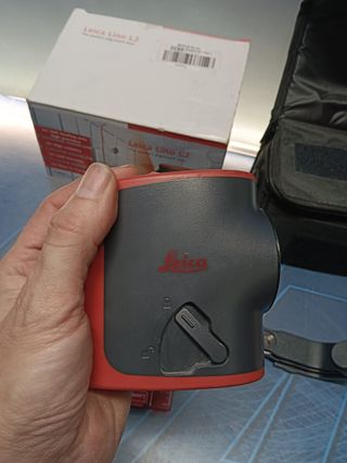 Láser autonivelante profesional Leica Lino L2