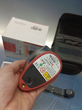 Láser autonivelante profesional Leica Lino L2
