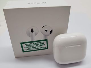 in-ear apple airpods 4 gen