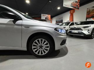 Fiat Tipo 1.3 Lounge 70kW (95CV) diesel Mjet 5p.