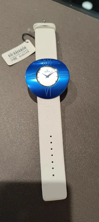 Reloj Marea Azul nuevo