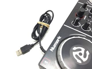 mesa mezclas numark party mix