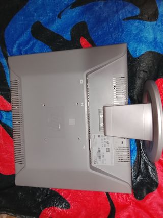 Monitor HP VS19 Argento