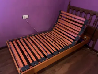 Cama articulada eléctrica  Picolin con colchón.