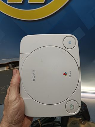 Consola Sony PlayStation PS One PS 1 Slim blanca PS ONE, con caja