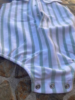 Body bebé rayas verdes y blancas