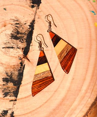 Pendientes madera tonos marrones y multicolor