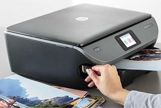 Stampante wireless HP Envy Photo 7130