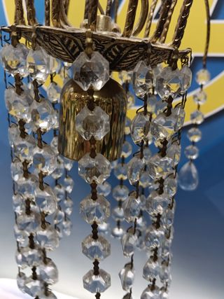 Preciosa Lampara de techo Araña, mid century, cristal de roca 18 brazos, 56 cm.