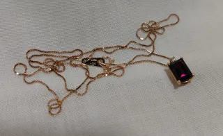 Collar Oro 18k Granate Rodolita y Diamante