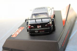 BMW M3 GTR. Leo's. Coche slot Ninco 1/32. Gris plateado.