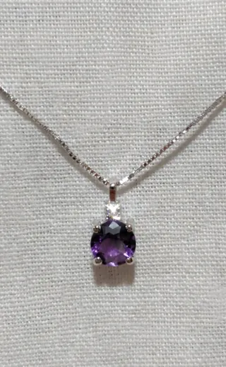 Collar y colgante diamante y amatista oro 18k