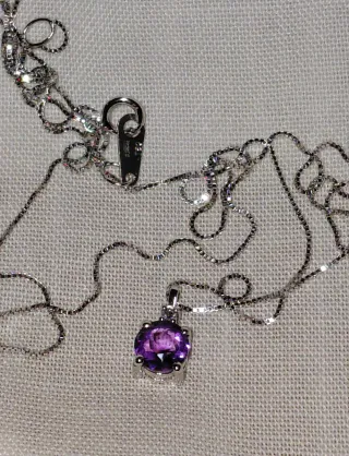 Collar y colgante diamante y amatista oro 18k