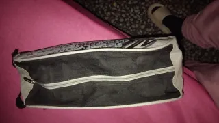 Neceser de viaje beige y gris