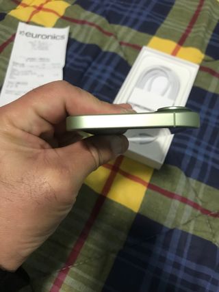 iPhone 17 256gb Verde del 03/12/2025 con Scontrino