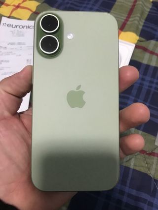 iPhone 17 256gb Verde del 03/12/2025 con Scontrino