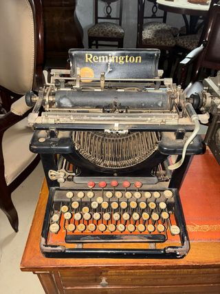 Máquina de escribir Remington Antigua