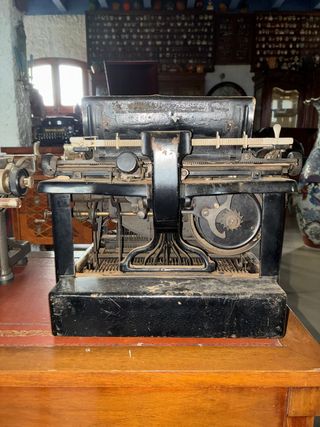 Máquina de escribir Remington Antigua