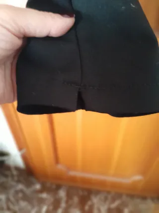 Pantaloni eleganti neri usati poco