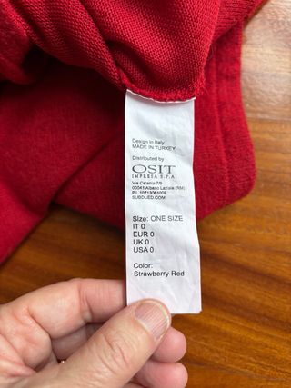 Maglione rosso spalle scoperte Subdued