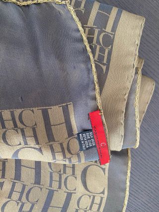 Foulard Carolina Herrera Rojo Caja Original