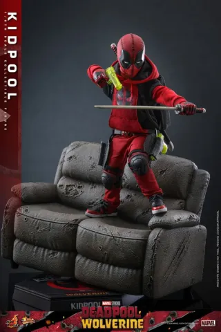 Figura Kidpool 1/6 Hot Toys Deadpool & Wolverine