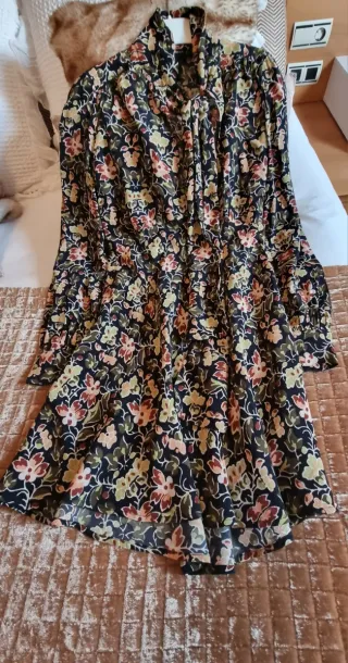 Vestido corto Zara estampado floral
