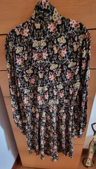 Vestido corto Zara estampado floral