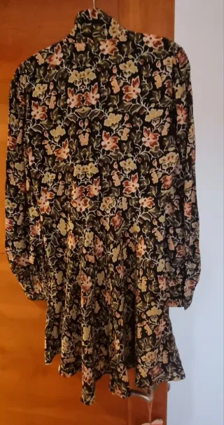 Vestido corto Zara estampado floral