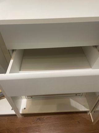 Armario blanco con cajonera