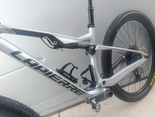 Lapierre 2024 carbono 29 pulgadas doble suspension
