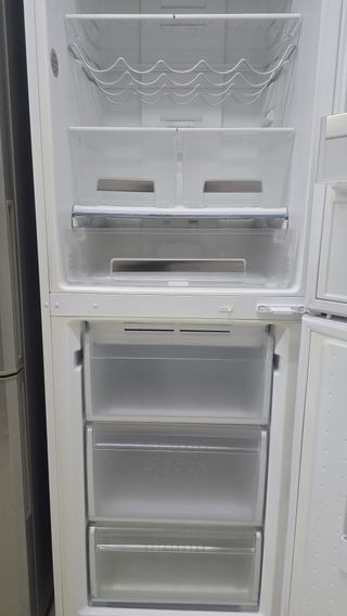 Frigorífico Siemens Combi No Frost A+