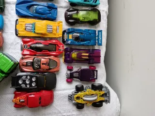 Lote coches juguete pequeños