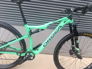 MTB Orbea oiz 29 pulgadas carbono doble suspension