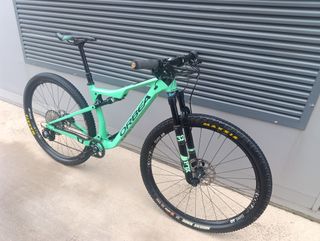 MTB Orbea oiz 29 pulgadas carbono doble suspension