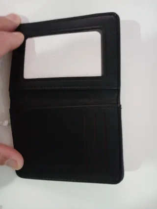 Cartera, pulseras y collar