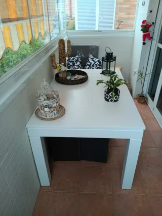 MESA COMEDOR-SALON EXTENSIBLE.