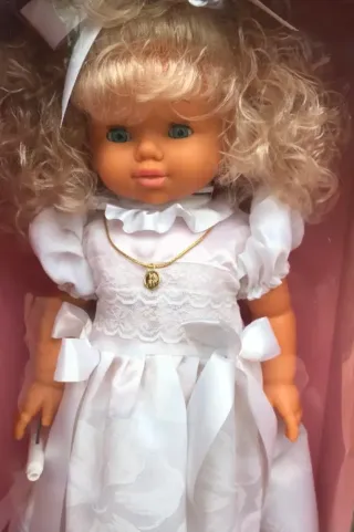 Muñeca JUMAO Habladora Comunión Blanca