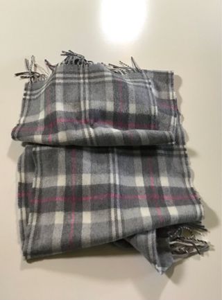 Sciarpa Aran Sweater Market lana quadri grigi rosa