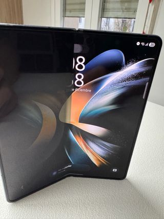 Samsung Galaxy Z Fold 4 Nero/Grigio LEGGI L'ANNUNCIO