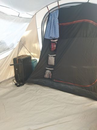 Tienda de campaña hinchable 3 hab. 6 personas.