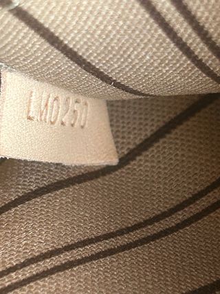 Pochette Louis Vuitton Marrón